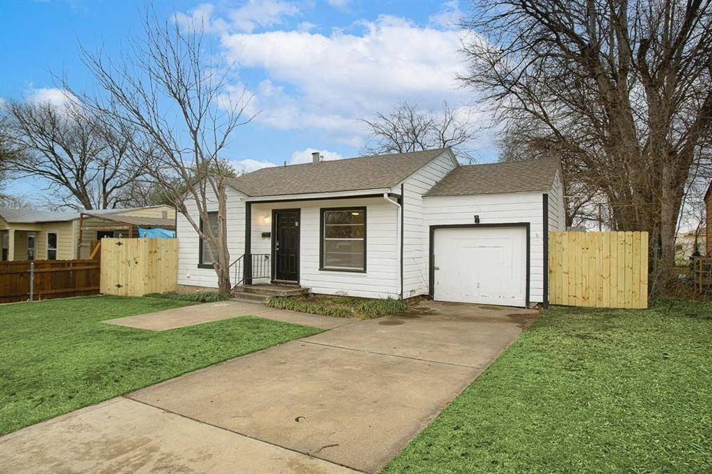 1244 E Morningside Drive, Fort Worth, TX 76104