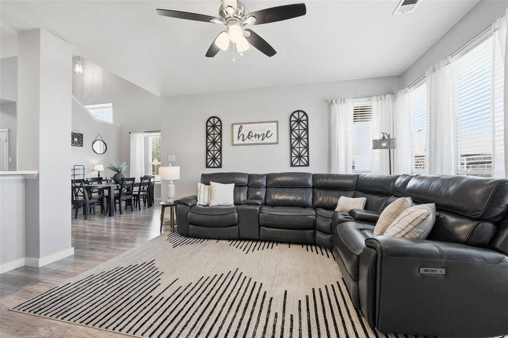 10884 Hawks Landing Road, Fort Worth, TX 76052