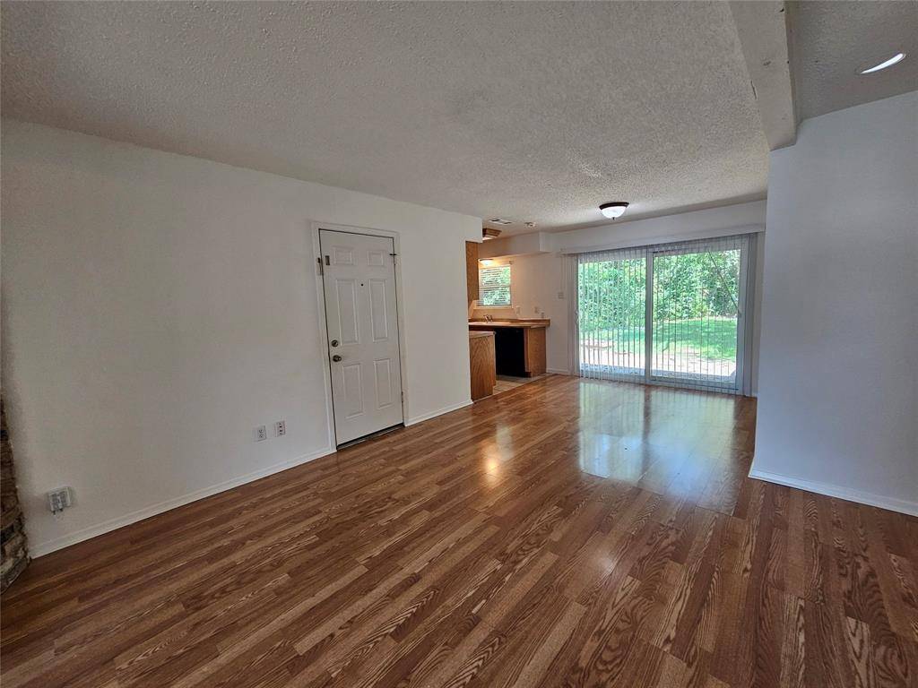 10377 Country Club Drive, Dallas, TX 75218