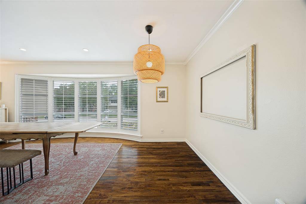 707 S Weatherred Drive, Richardson, TX 75080