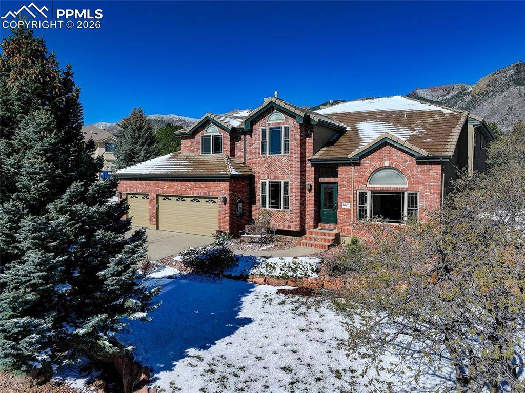 8370 Bluffview WAY, Colorado Springs, CO 80919