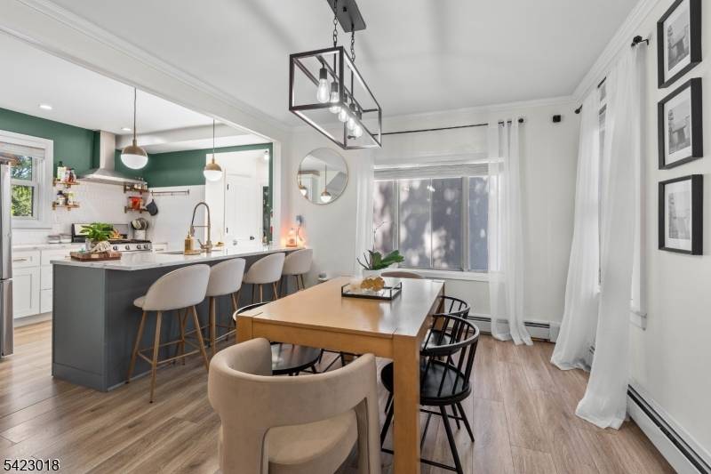 42 Richelieu Pl, Newark City, NJ 07106