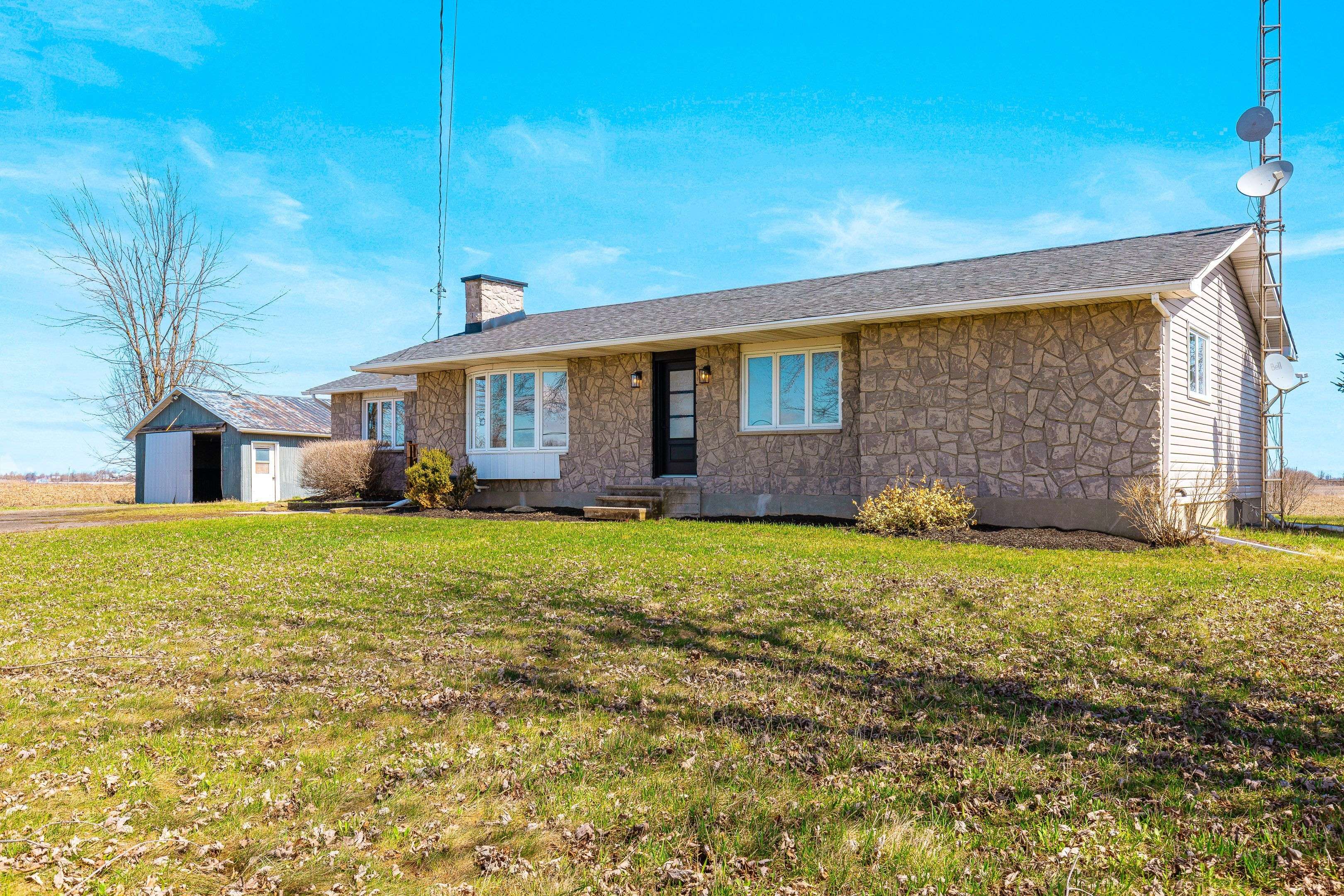 1709 County Rd 31 RD, North Dundas, ON K0C 2K0