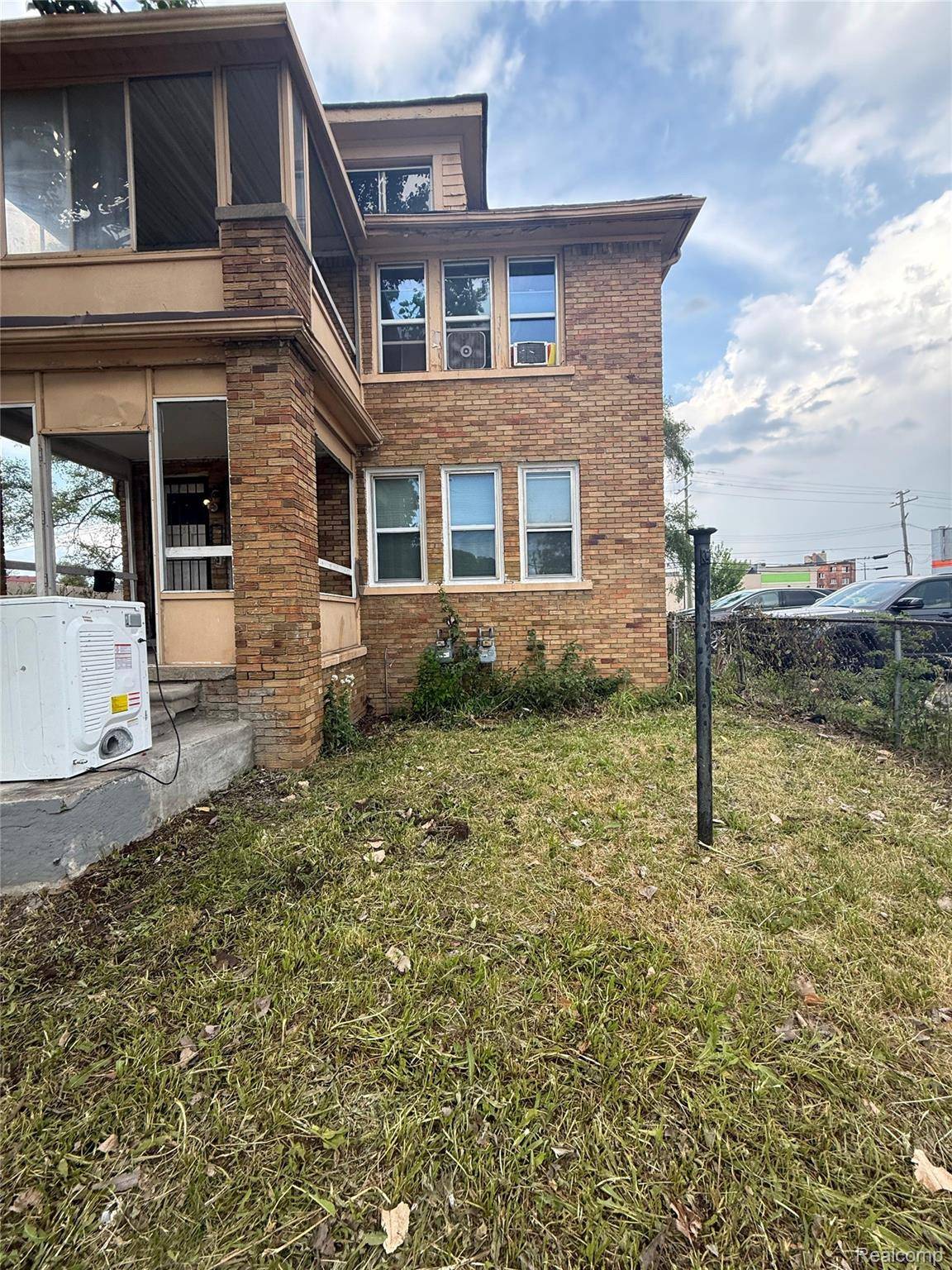 13526 La Salle Boulevard, Detroit, MI 48238