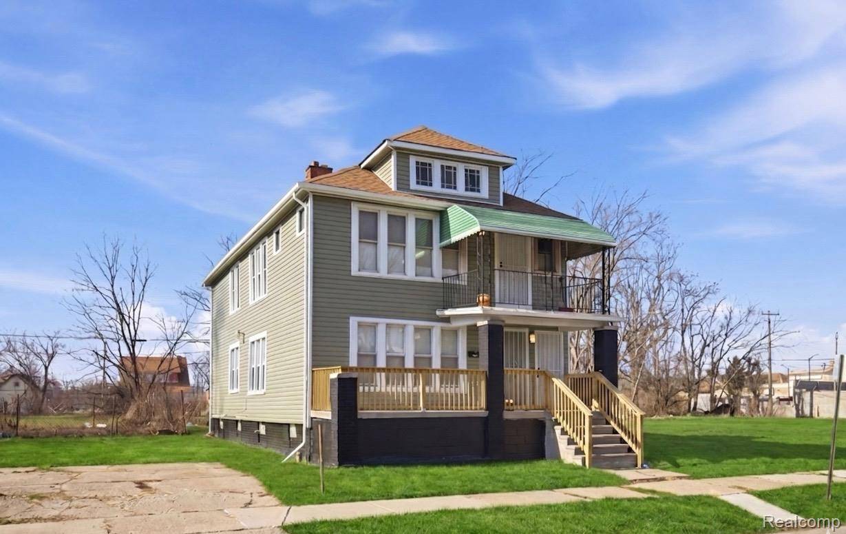 3756 Burlingame ST, Detroit, MI 48206