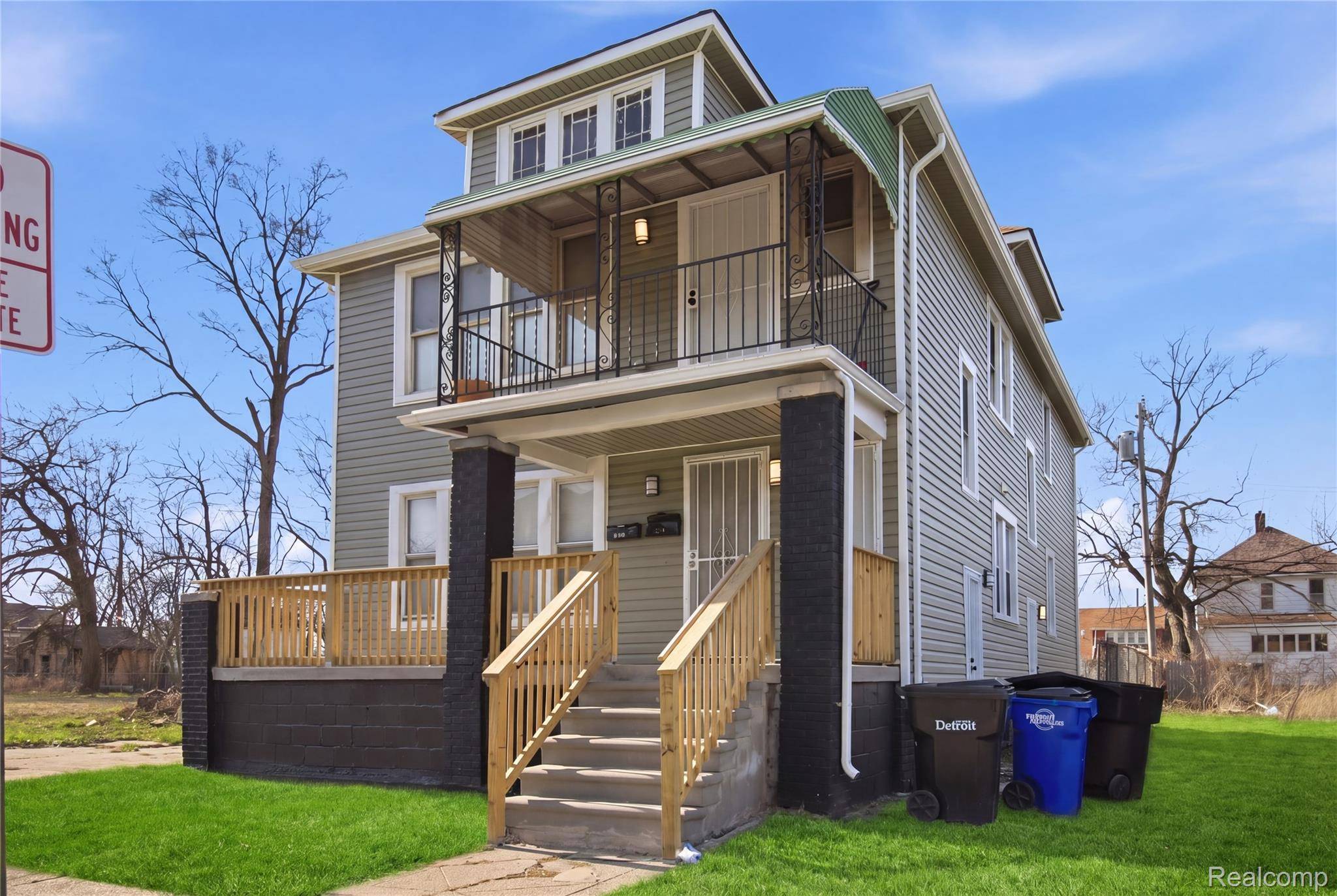 3756 Burlingame ST, Detroit, MI 48206