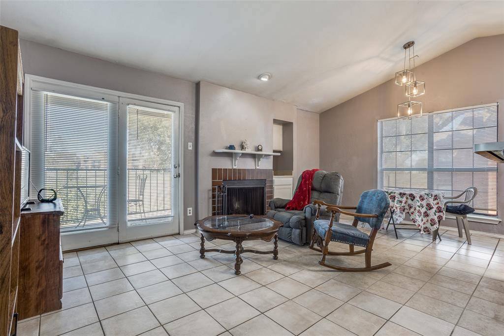 5913 Lake Hubbard Parkway #221, Garland, TX 75043