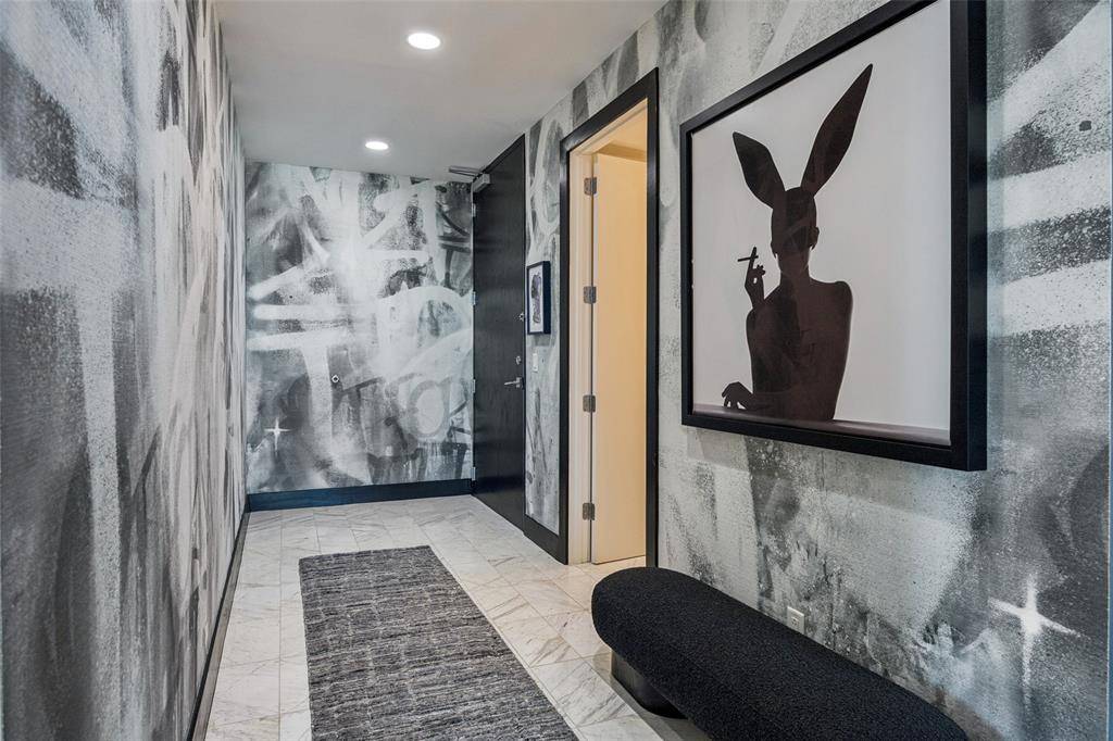 3130 N Harwood Street #1606, Dallas, TX 75201