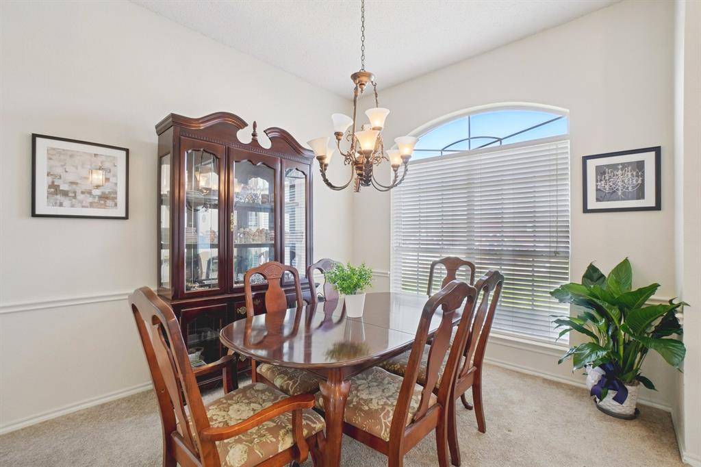 1427 Shadow Run, Weatherford, TX 76086