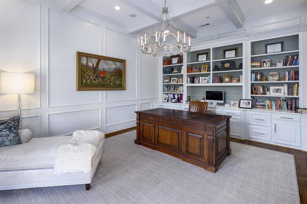 5543 Edlen Drive, Dallas, TX 75220