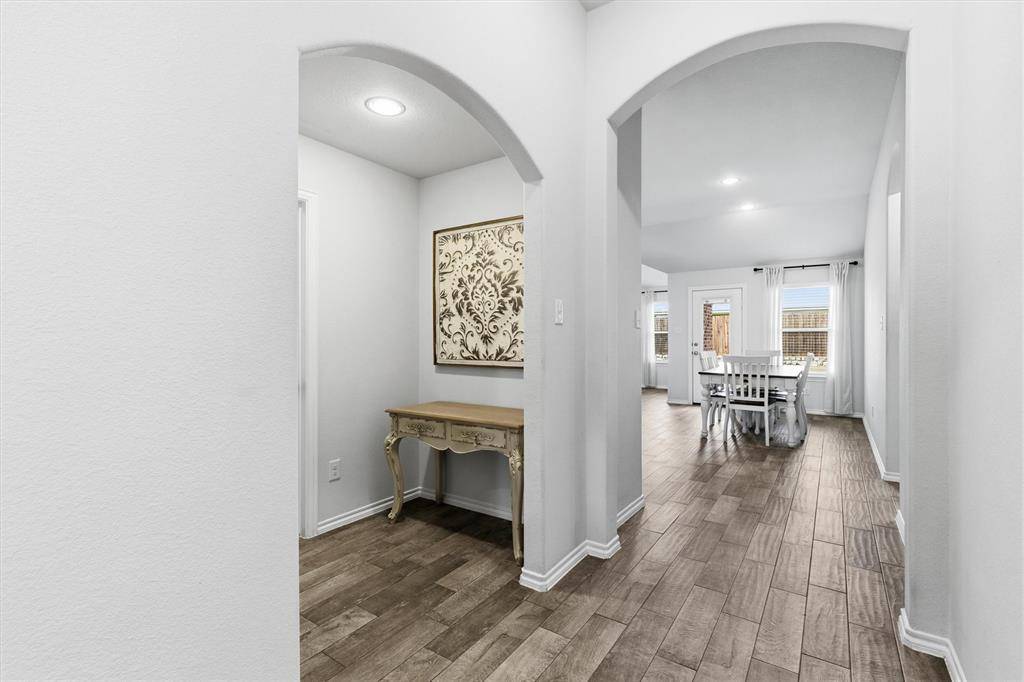 2906 Rosemount Lane, Forney, TX 75126