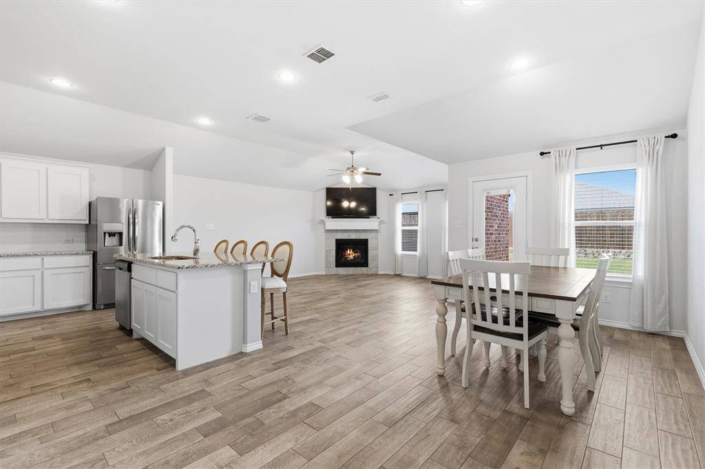 2906 Rosemount Lane, Forney, TX 75126