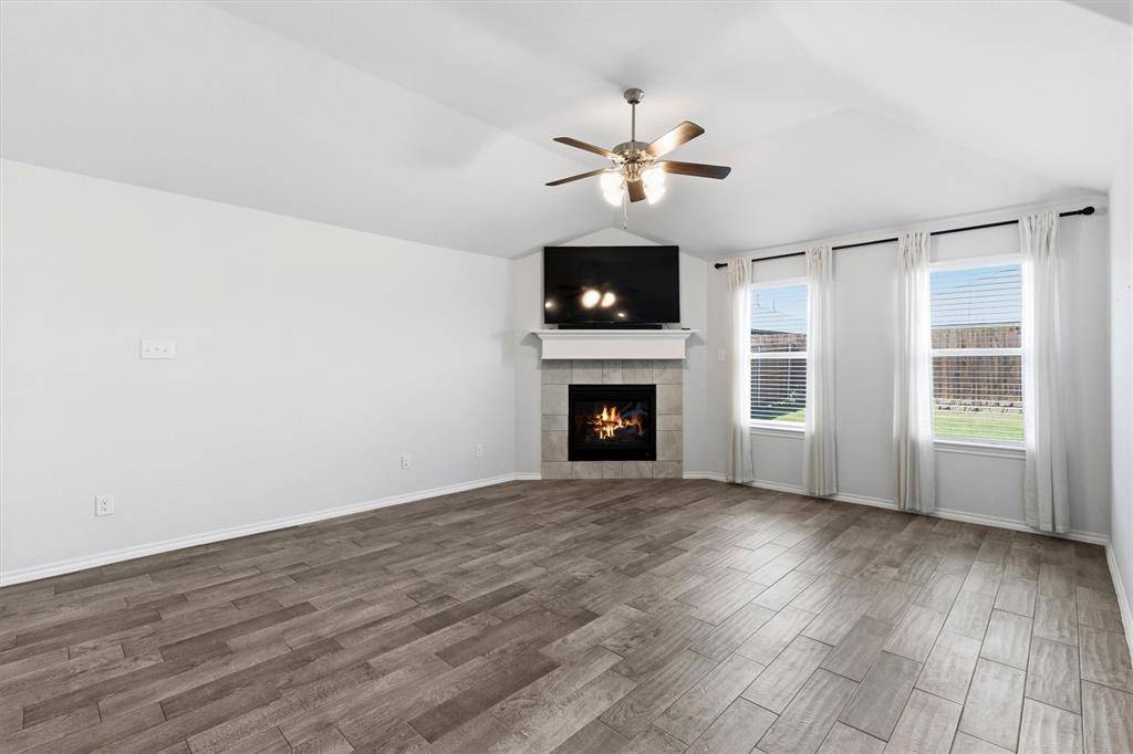 2906 Rosemount Lane, Forney, TX 75126