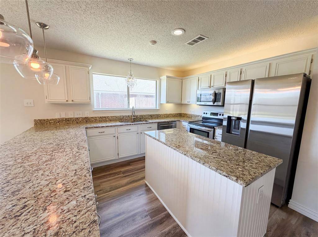 1711 Kennedy Drive, Wylie, TX 75098