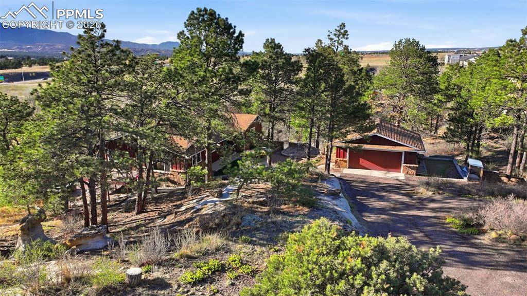 7518 Vincent DR, Colorado Springs, CO 80920