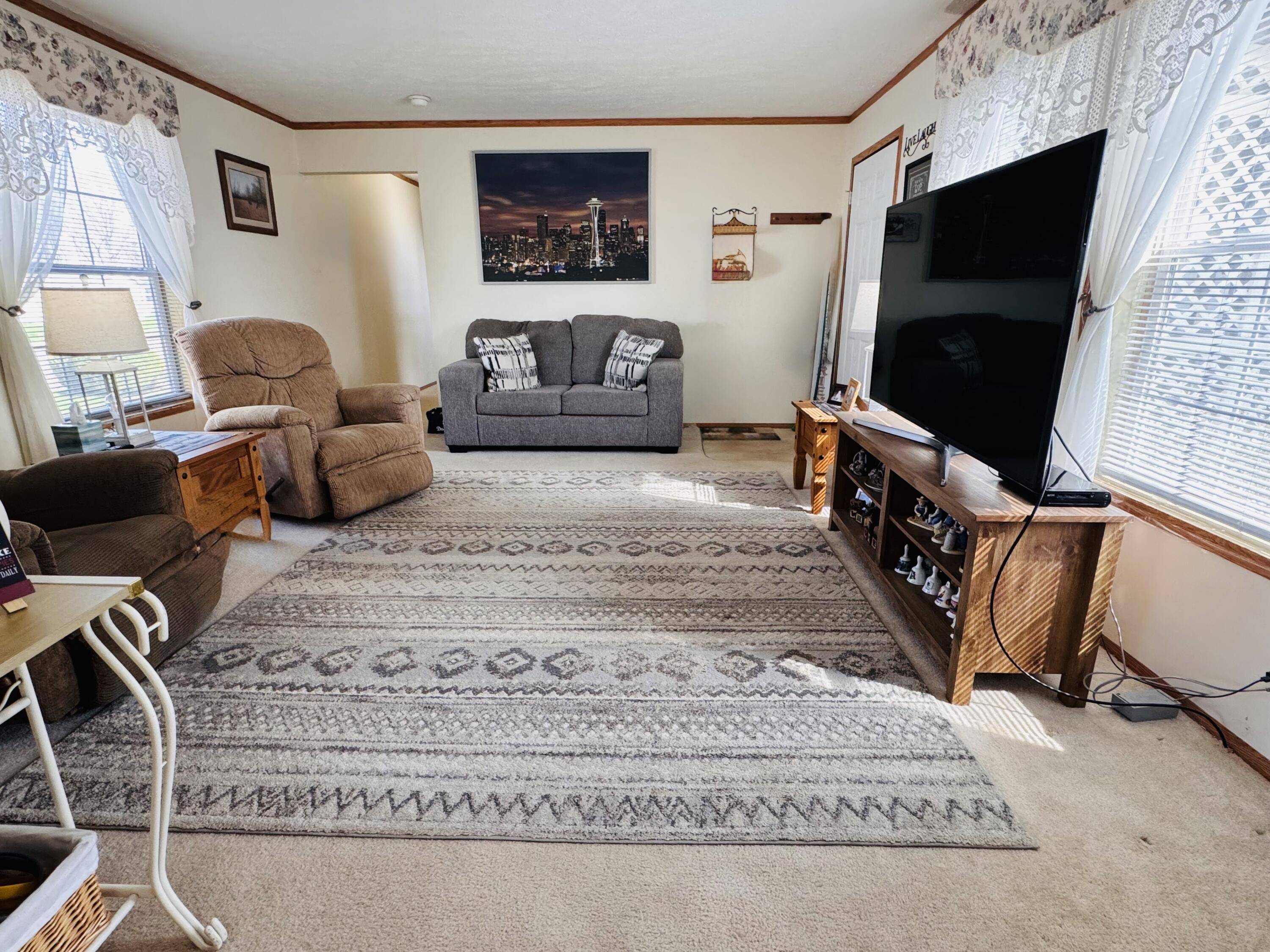 69205 Garver Lake RD #2, Edwardsburg Vllg, MI 49112