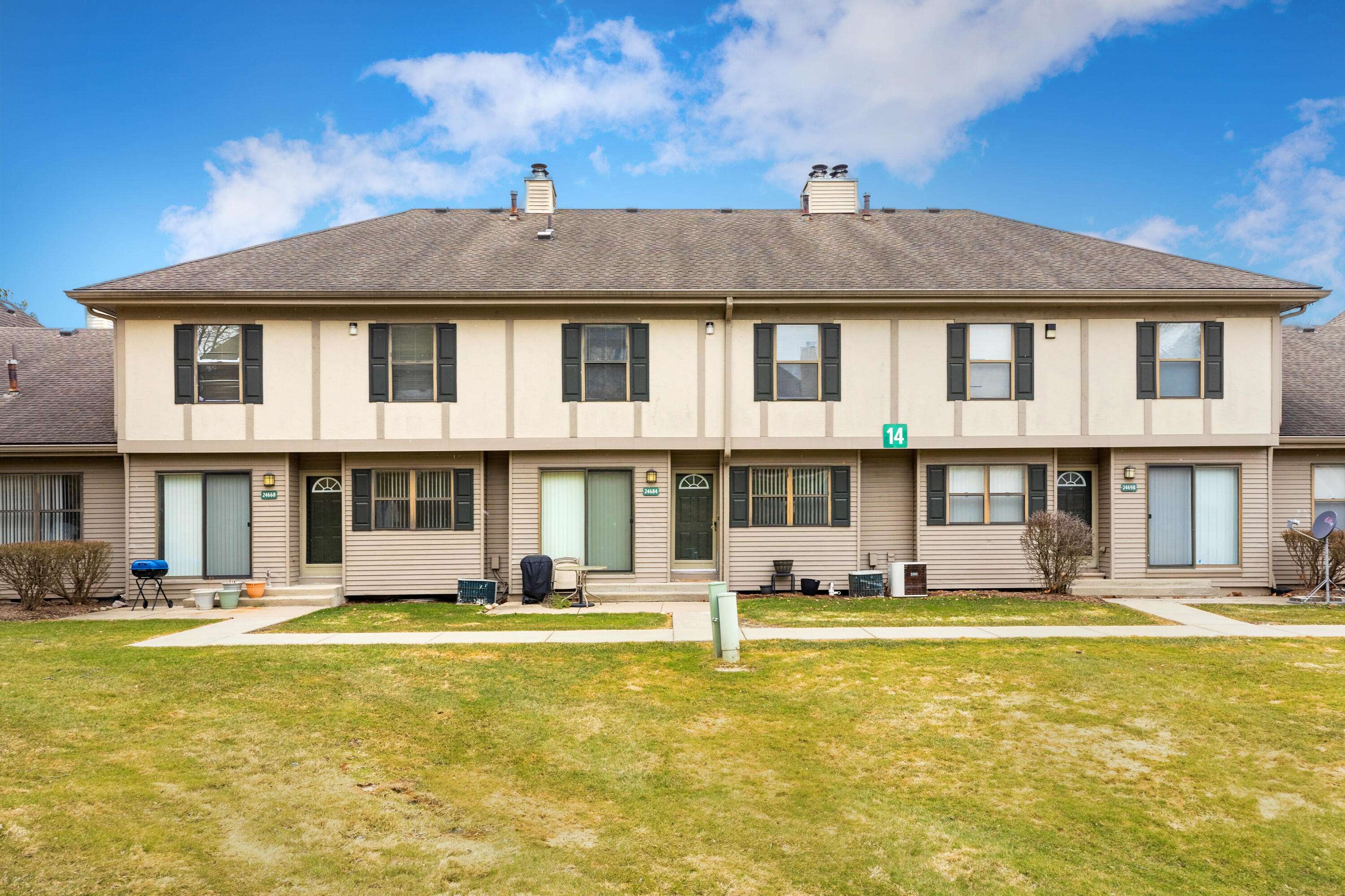 24684 Cashmere CT #136, Southfield City, MI 48033