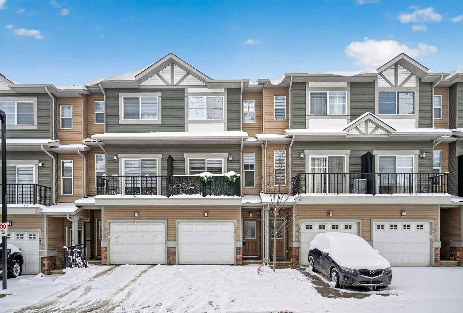 930 Sage Hill GRV NW, Calgary, AB T3R 2A2