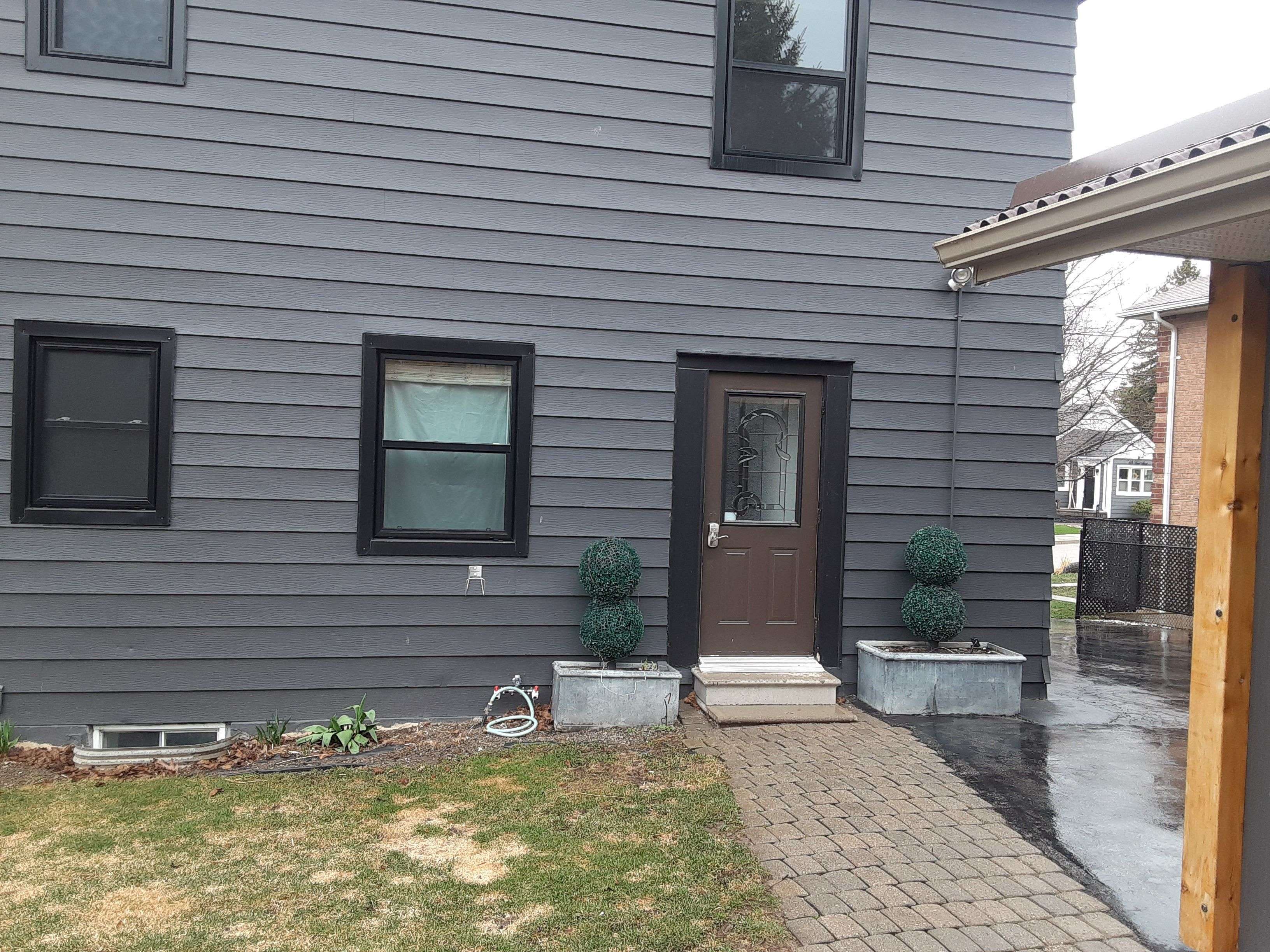 57 Hurd (lower level) ST, Bradford West Gwillimbury, ON L3Z 2B2