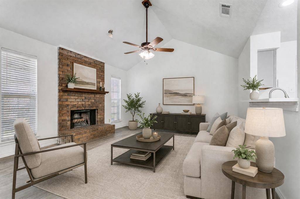 2121 Stone Moss Lane, Grapevine, TX 76051