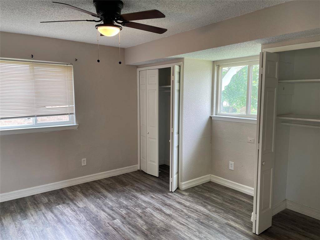 3817 Bremerton Street, Irving, TX 75062