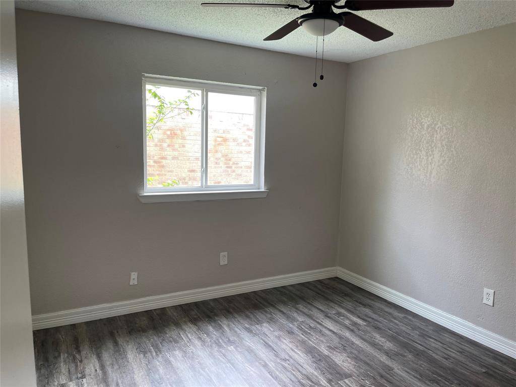 3817 Bremerton Street, Irving, TX 75062