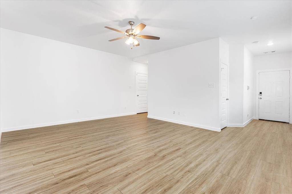 3902 Spencer Lane, Forney, TX 75126