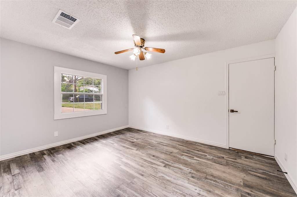 2513 Janice Lane, Fort Worth, TX 76112