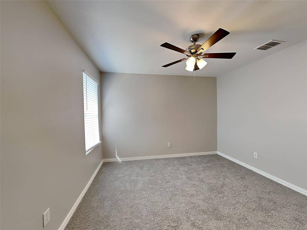 12613 Carpenter Lane, Rhome, TX 76078