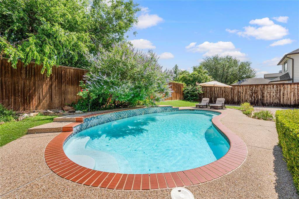 6944 Canyon Springs, Fort Worth, TX 76132