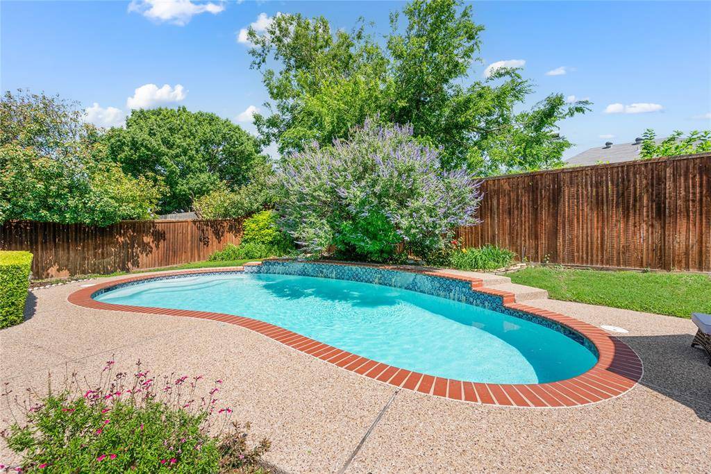 6944 Canyon Springs, Fort Worth, TX 76132