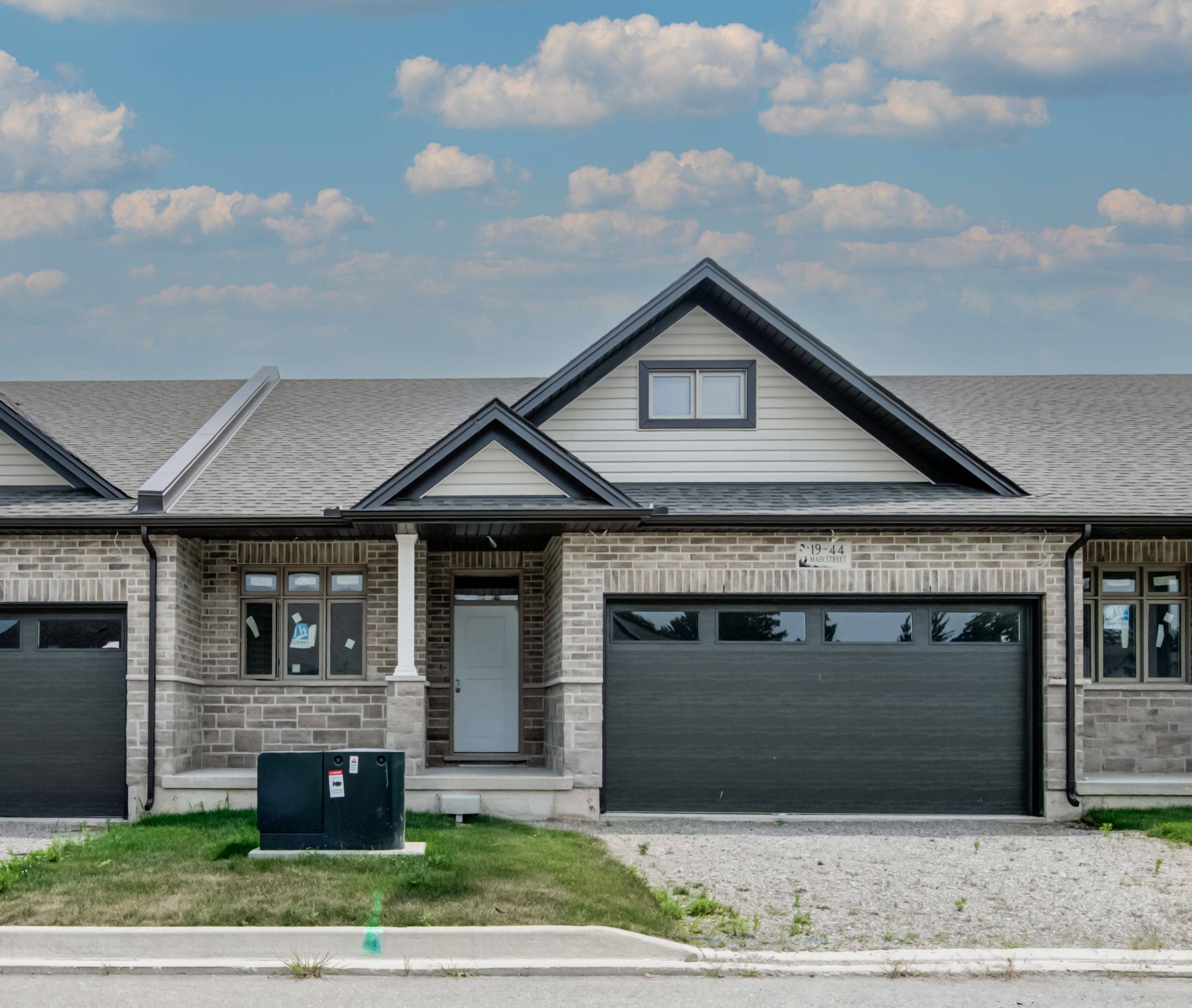 44 Main ST E, East Zorra-tavistock, ON N0J 1M0