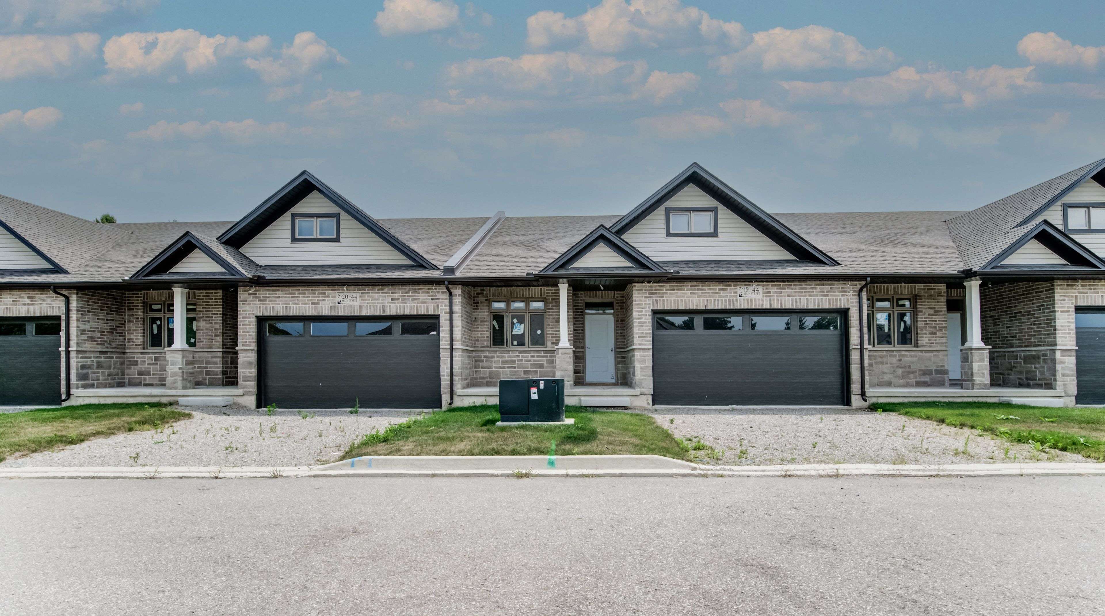 44 Main ST E, East Zorra-tavistock, ON N0J 1M0