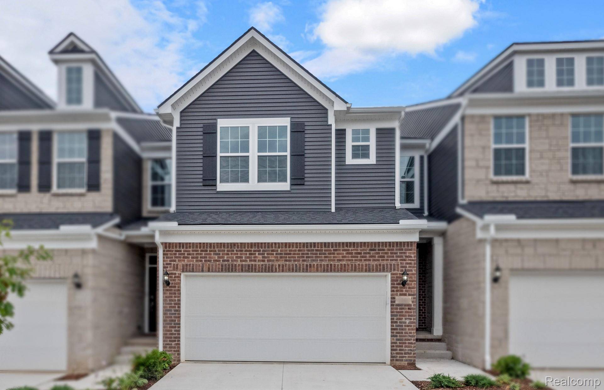 4050 Nottingham CIR, Independence Charter Township, MI 48346