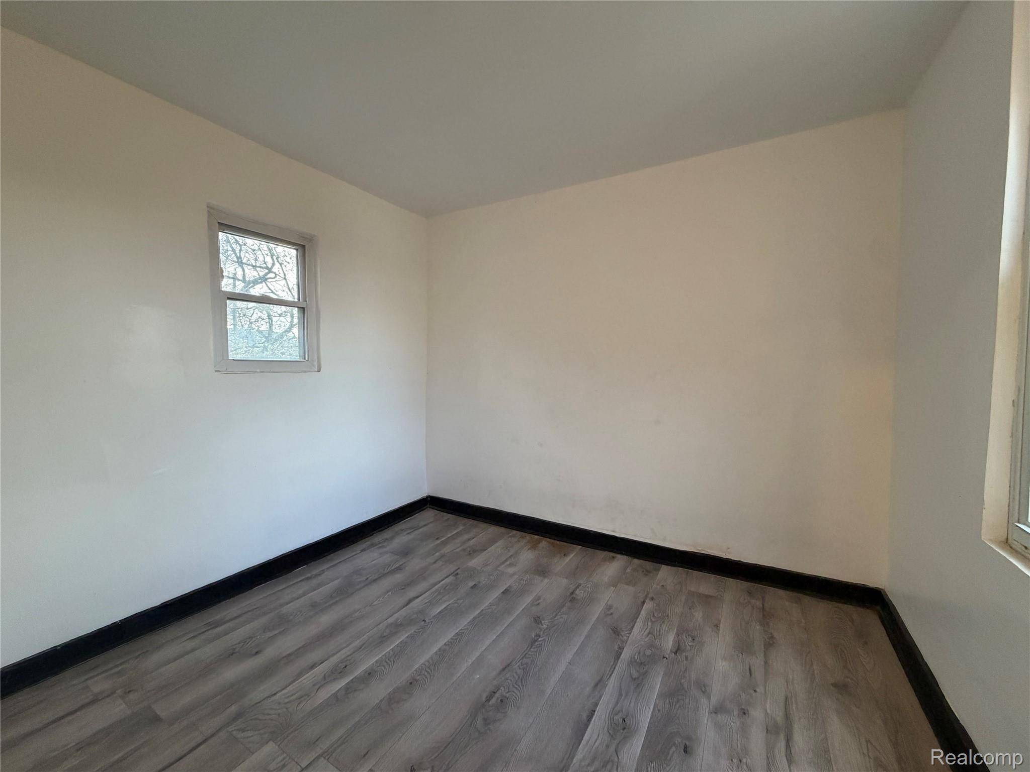 593 Owen ST, Detroit, MI 48202