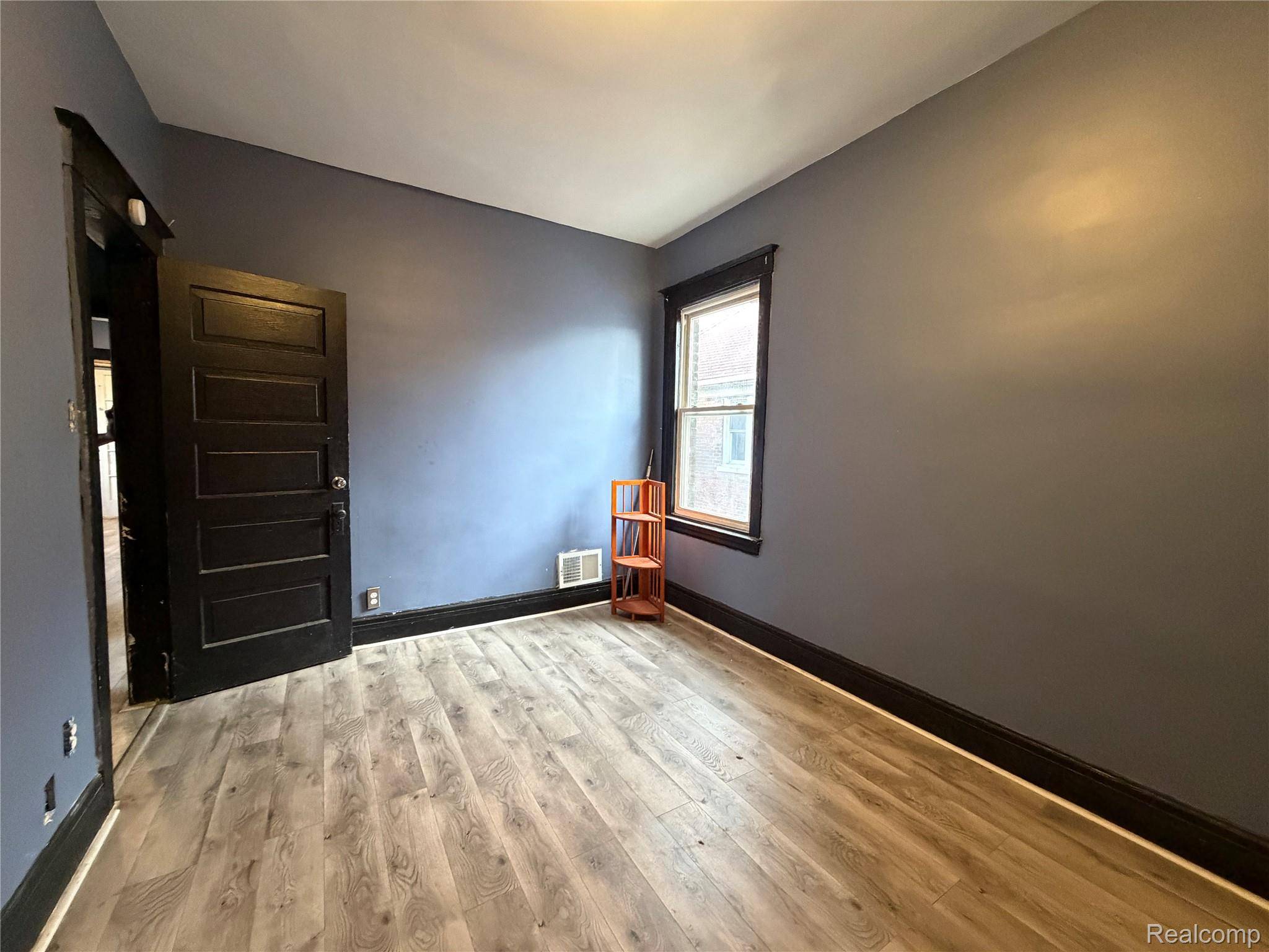 593 Owen ST, Detroit, MI 48202