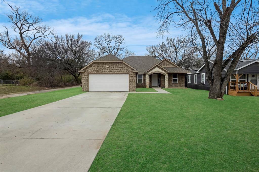 1317 Dacki Avenue, Dallas, TX 75211