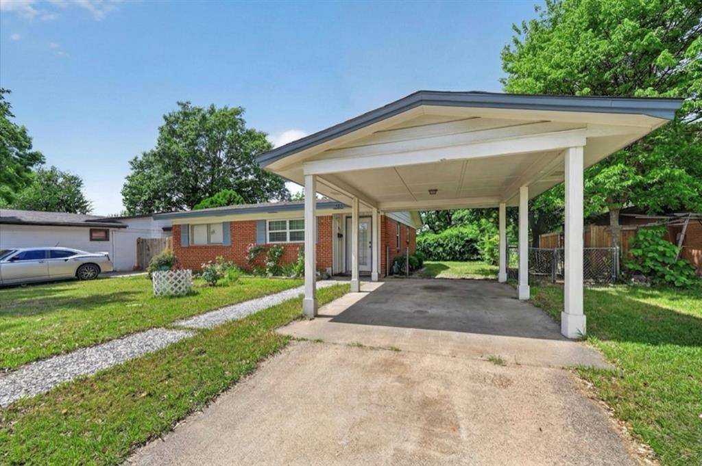 1403 Beacon Hill Drive, Irving, TX 75061