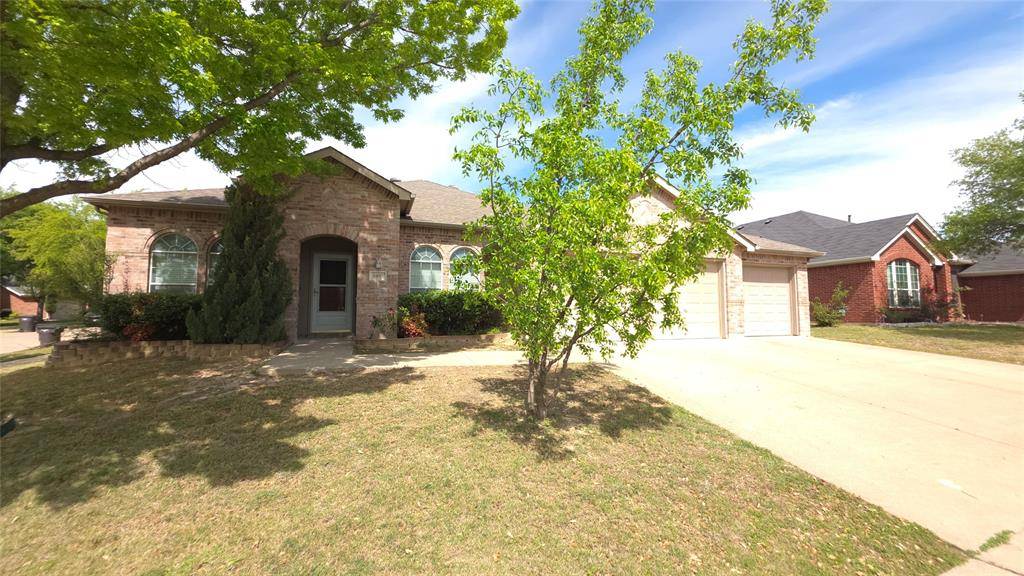5901 Secco Court, Fort Worth, TX 76179