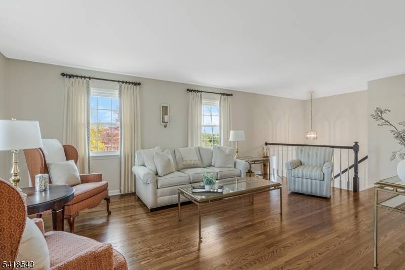 8 Beechwood Rd, Bernards Twp., NJ 07920