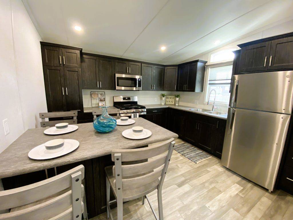 155 McCrearys Beach RD #LTL306, Drummond/north Elmsley, ON K7H 3C8