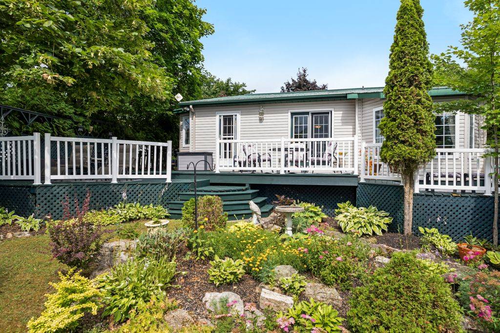 160 McVeety RD, Drummond/north Elmsley, ON K7H 3C7