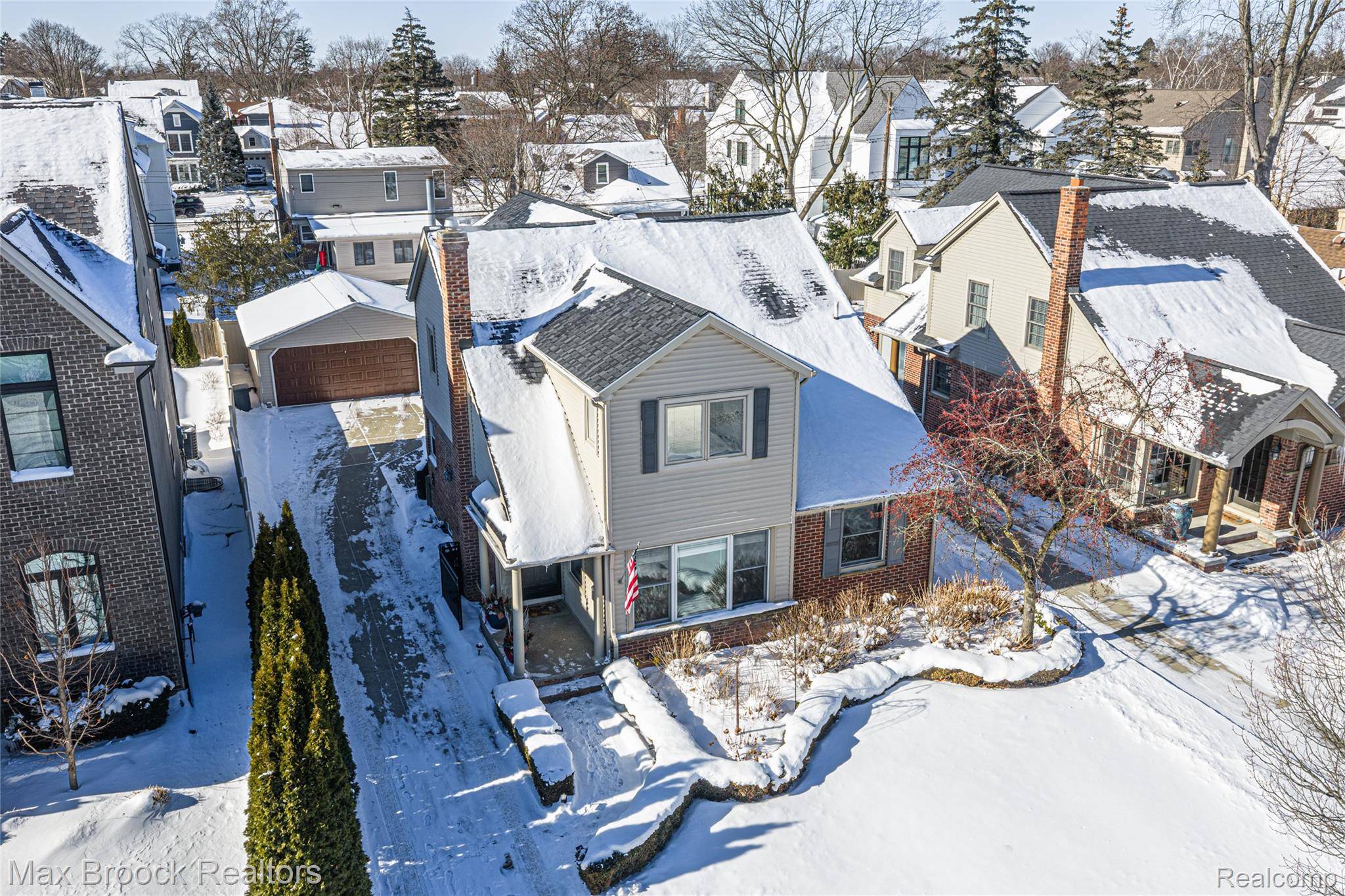 1592 Washington BLVD, Birmingham, MI 48009