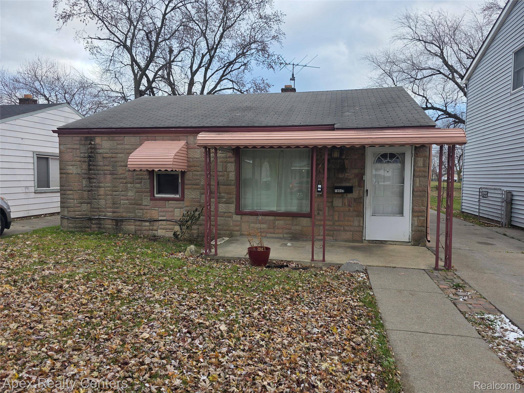 18948 Wall ST, Melvindale, MI 48122
