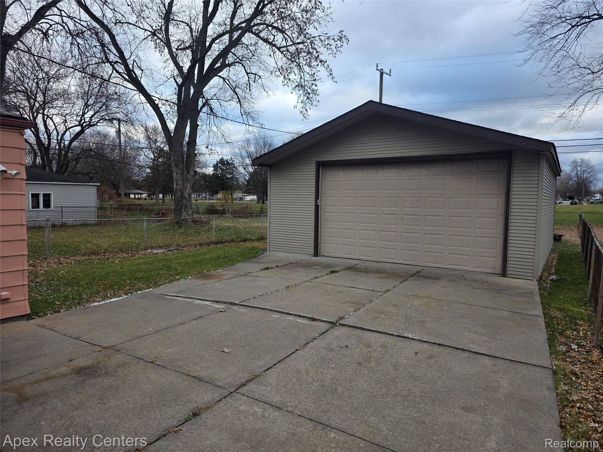 18948 Wall ST, Melvindale, MI 48122