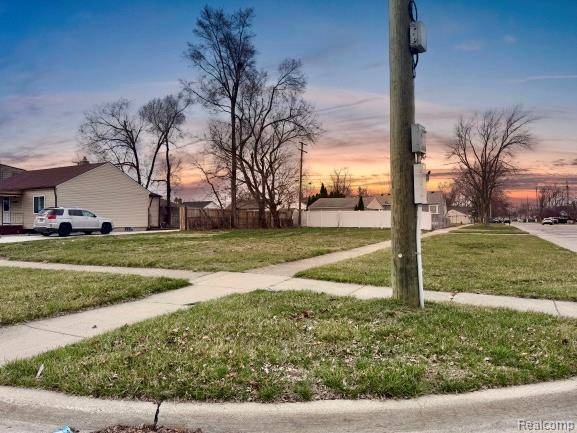 13630 Edison ST, Southgate, MI 48195