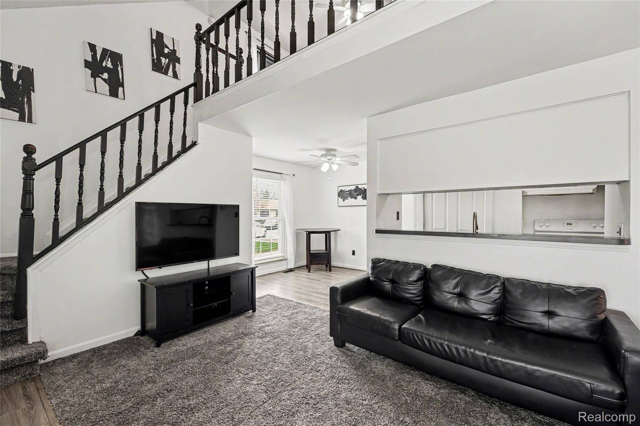 20036 Village Green CT, Brownstown Charter Township, MI 48183