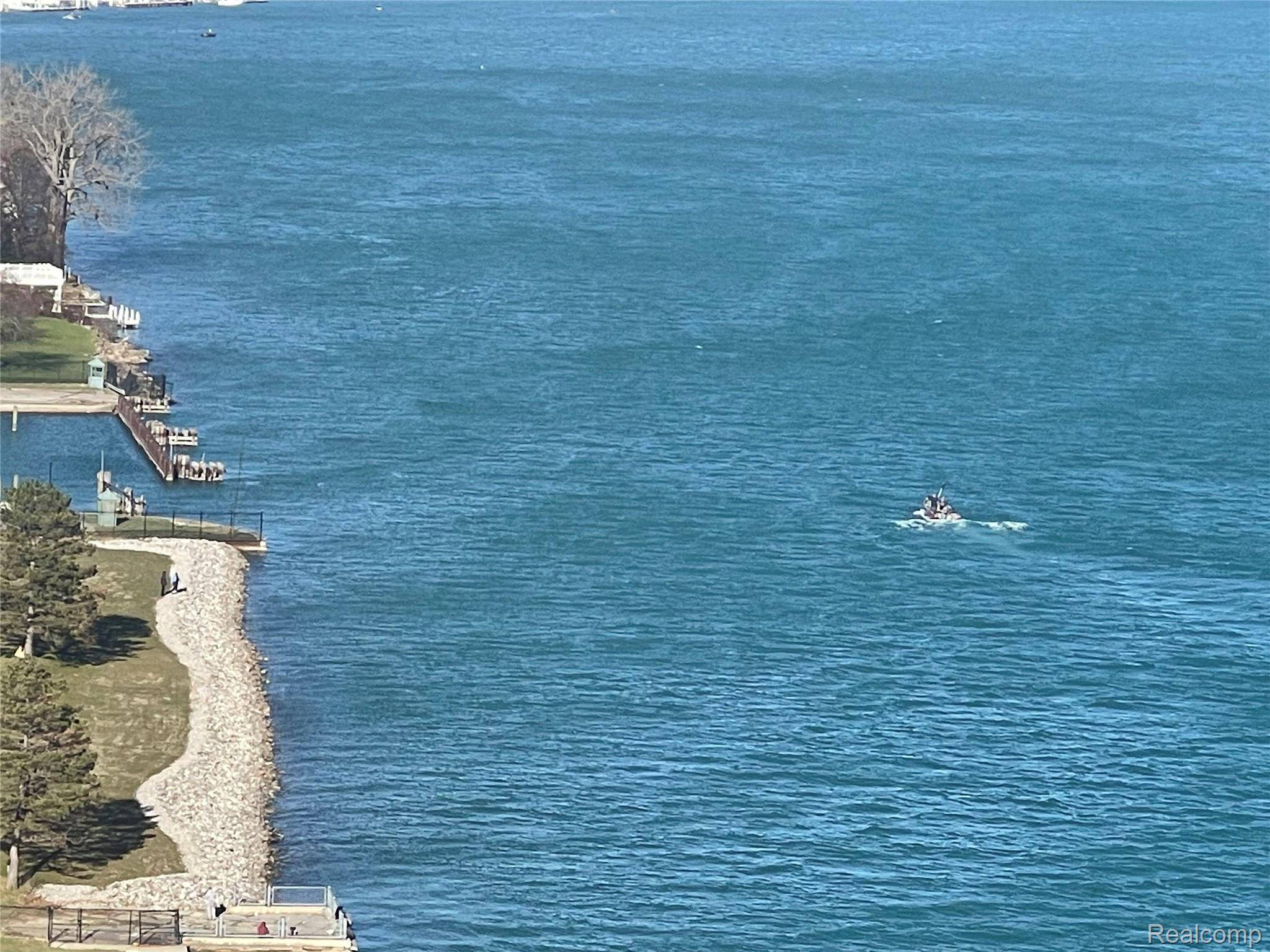 8200 Jefferson AVE #1201, Detroit, MI 48214