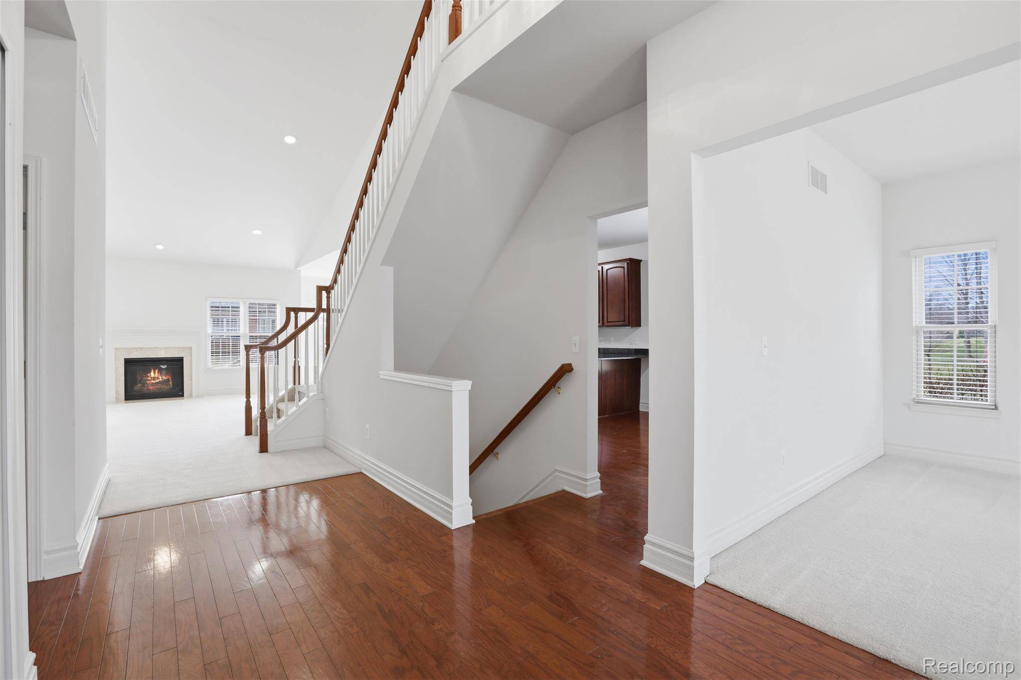 37225 Berkleigh CT, Farmington Hills, MI 48331