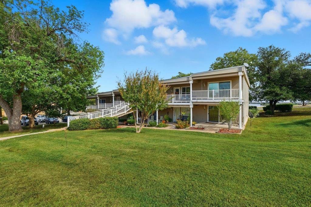 81 Runaway Bay Drive #220, Runaway Bay, TX 76426